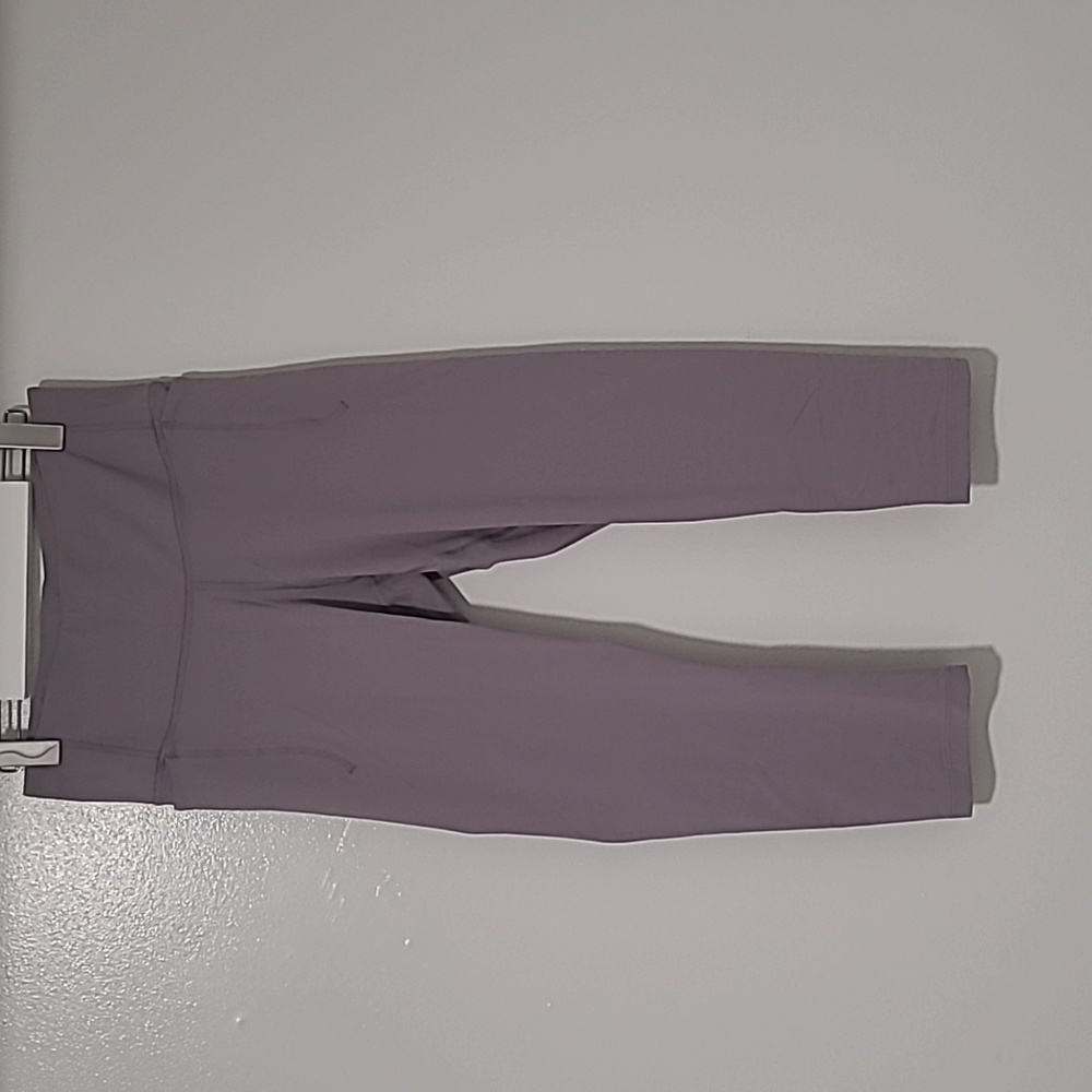 Women's UA Meridian Crop